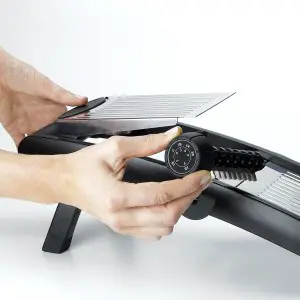 Brix Design A/S  OXO Mini Mandoline Slicer